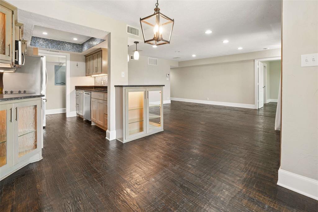 1503 Signal Ridge Place Property Photo 7