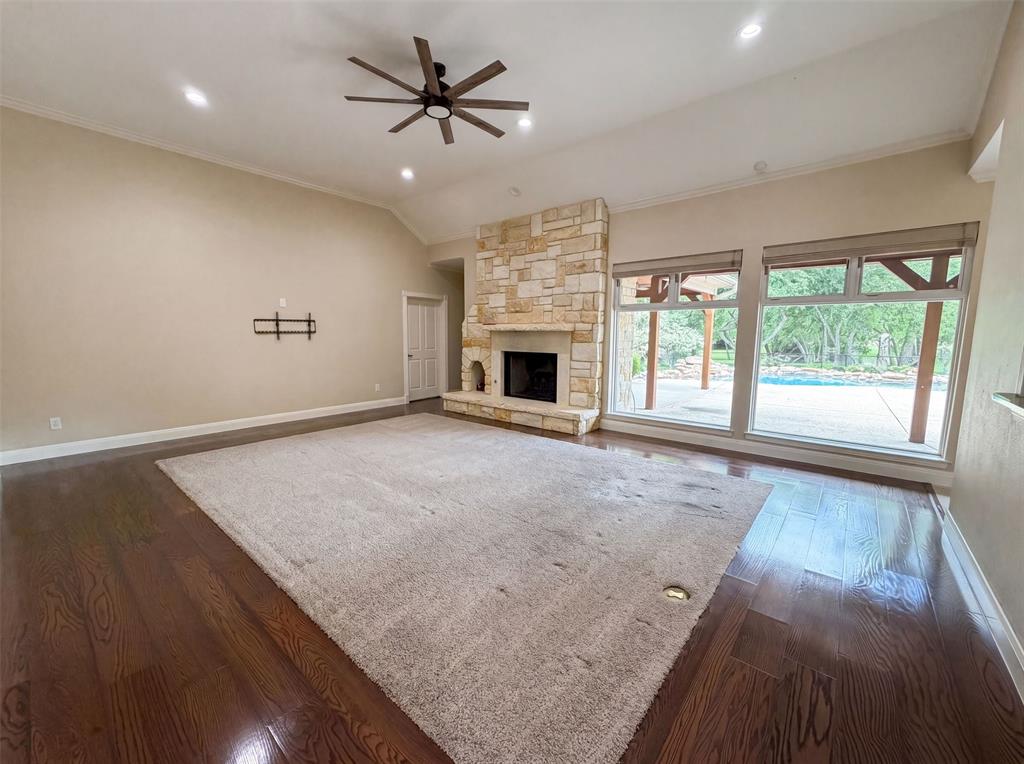 1908 Fairway Lane Property Photo 3