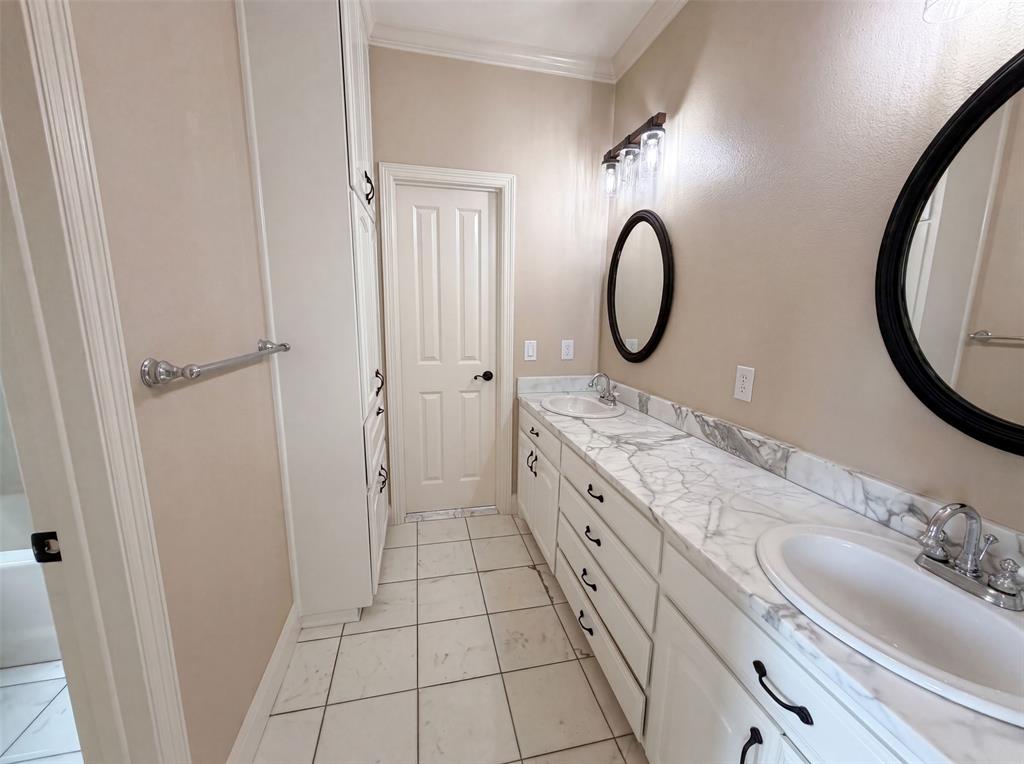 1908 Fairway Lane Property Photo 14