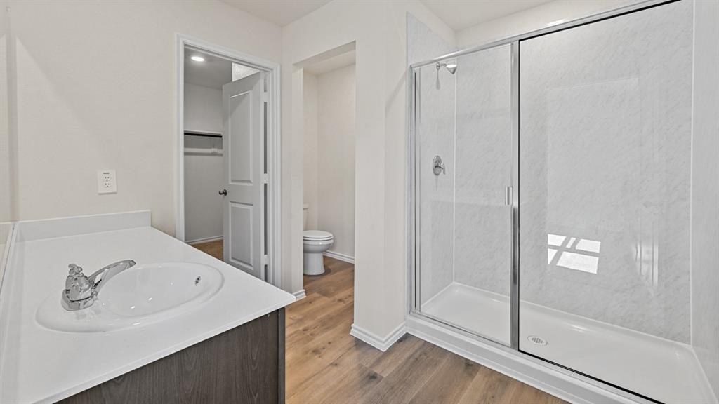 5823 Blue Sky Drive Property Photo 21