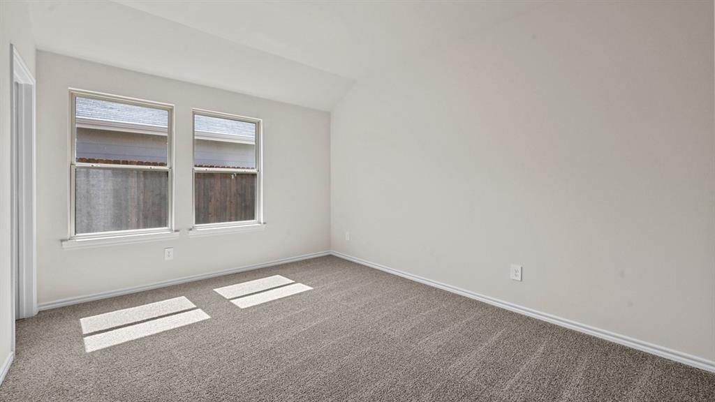 5823 Blue Sky Drive Property Photo 25