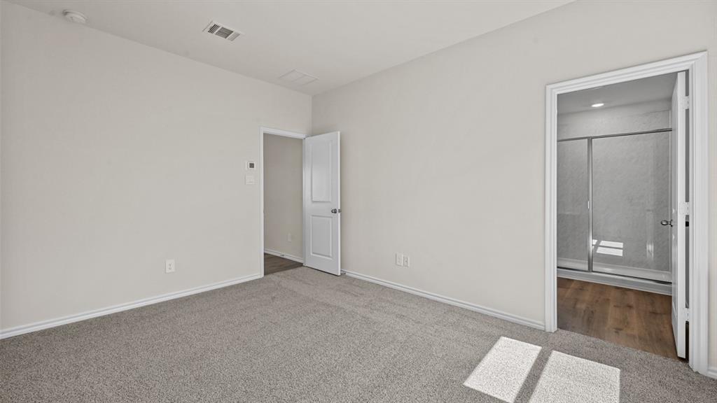 5823 Blue Sky Drive Property Photo 28