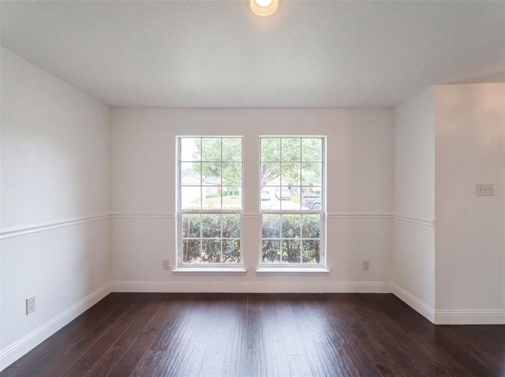 10428 Turning Leaf Trail Property Photo 3