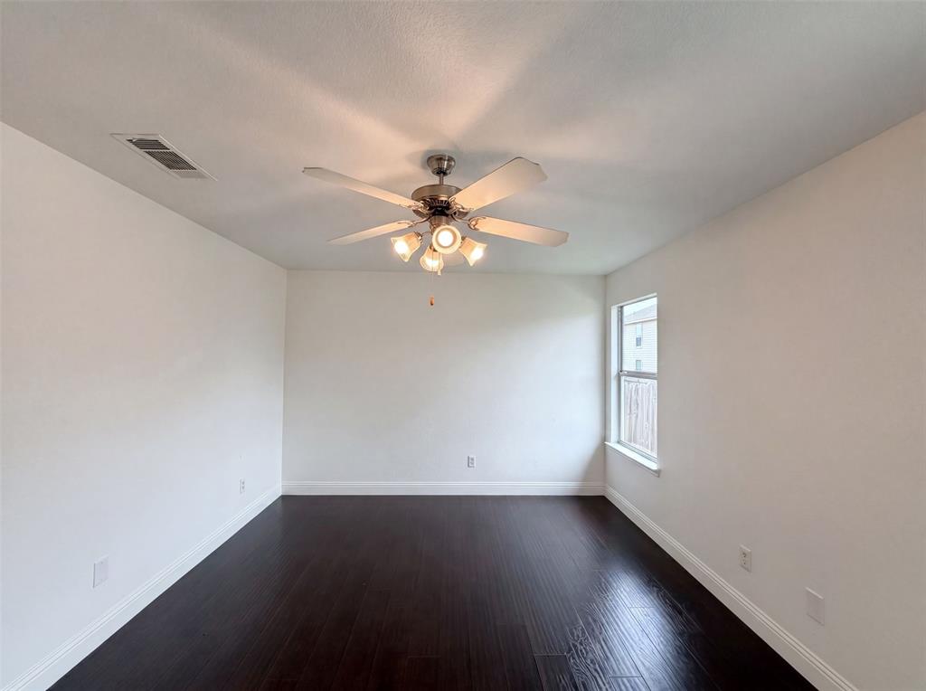 10428 Turning Leaf Trail Property Photo 9