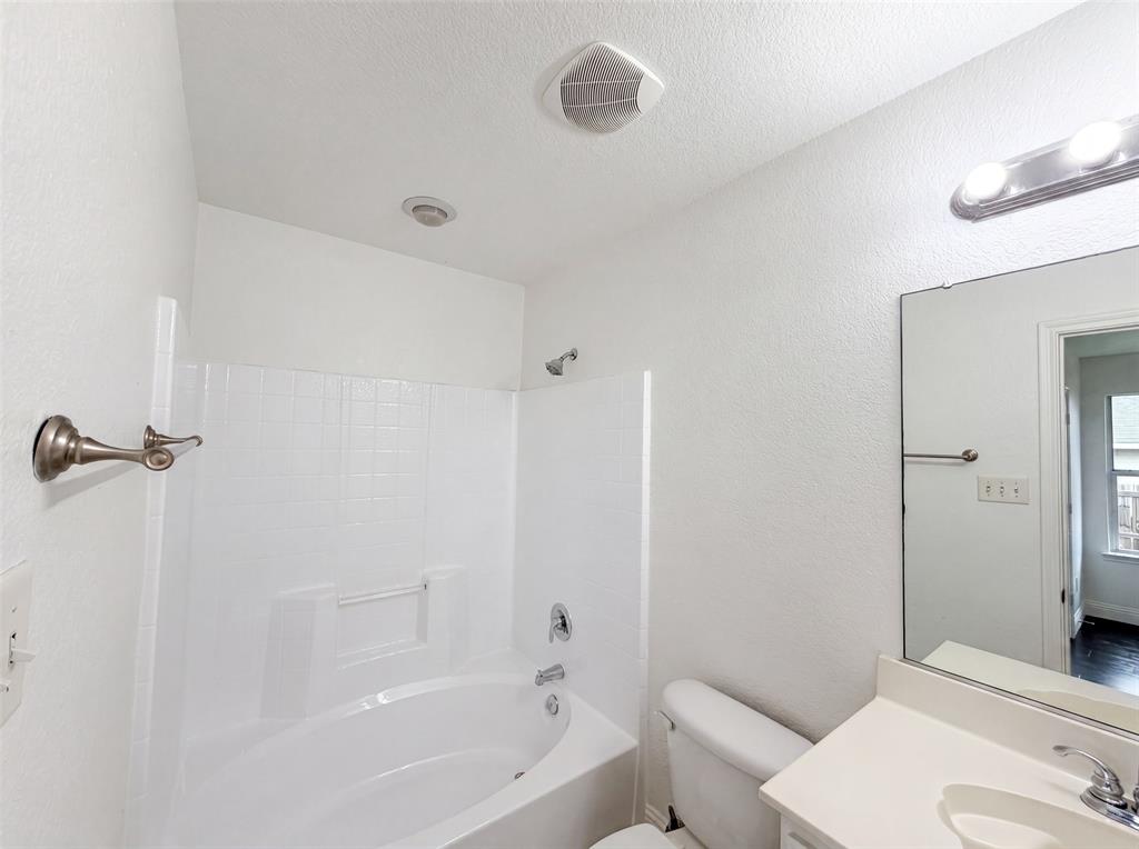 10428 Turning Leaf Trail Property Photo 10