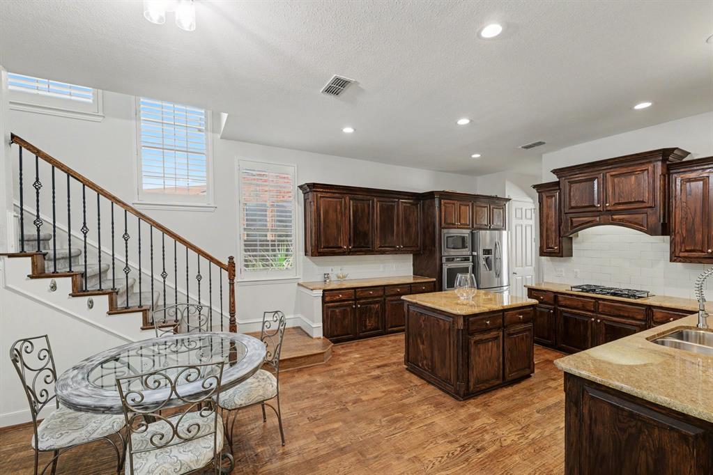 1825 Marshall Drive Property Photo 10