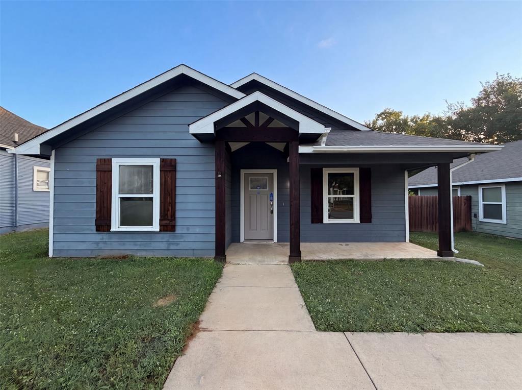 709 W Hull Street Property Photo 19