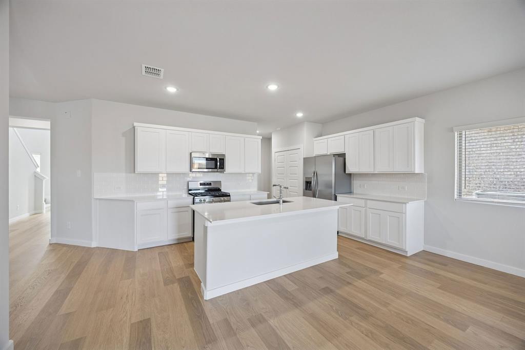 1330 Capecastle Lane Property Photo 6