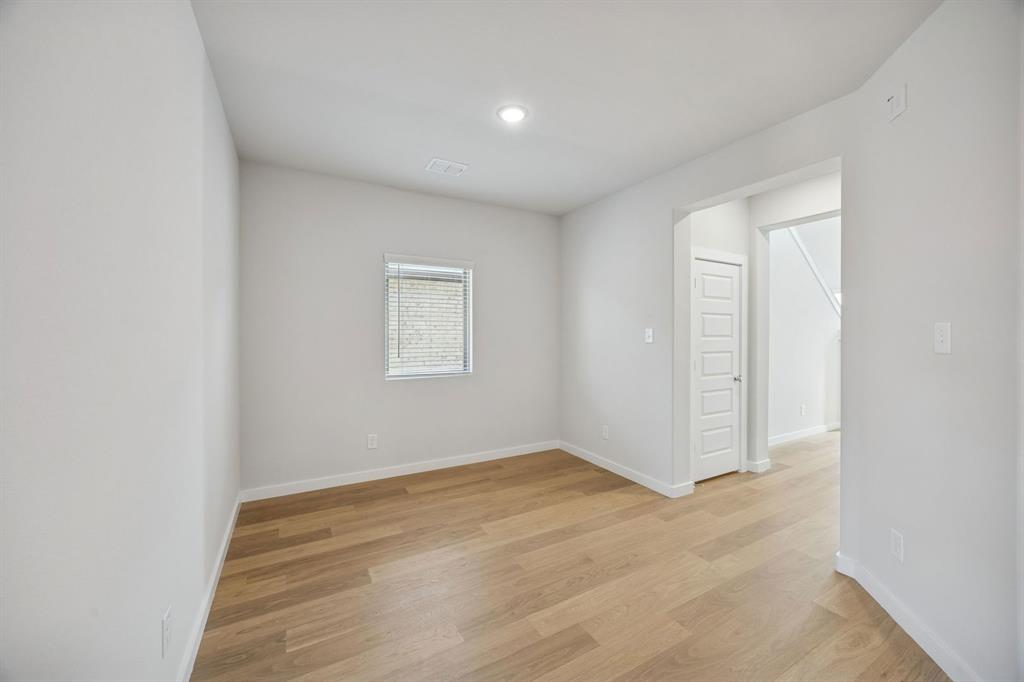 1330 Capecastle Lane Property Photo 15