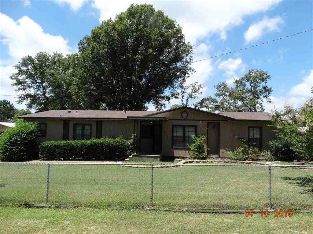 16028 Neches Parkway Property Photo 1