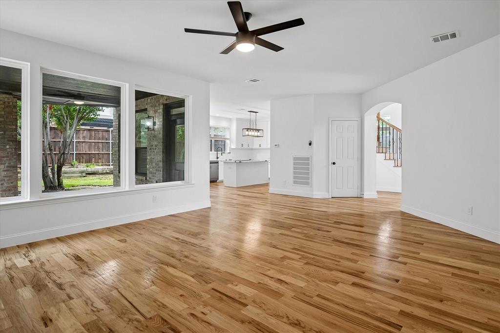 407 Greenway Court Property Photo 11
