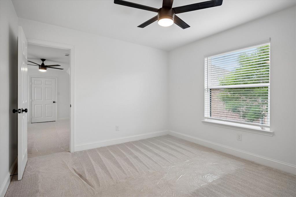 407 Greenway Court Property Photo 30