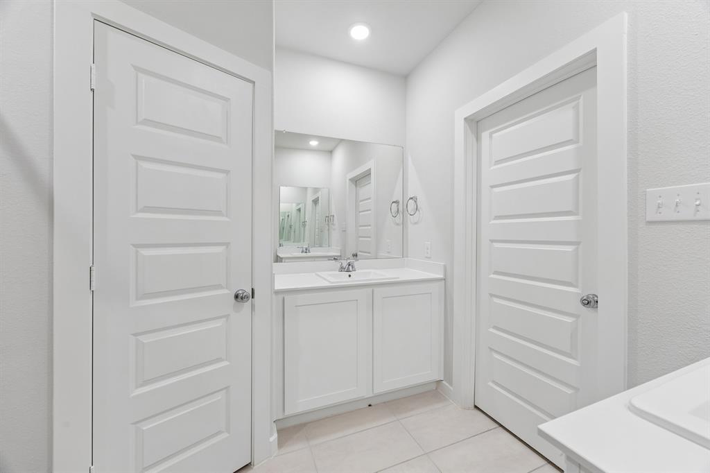 1331 Capecastle Lane Property Photo 20