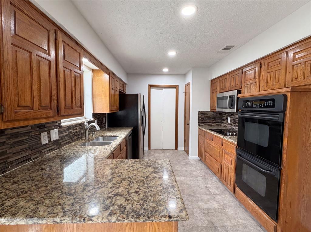 1604 Danube Lane Property Photo 2