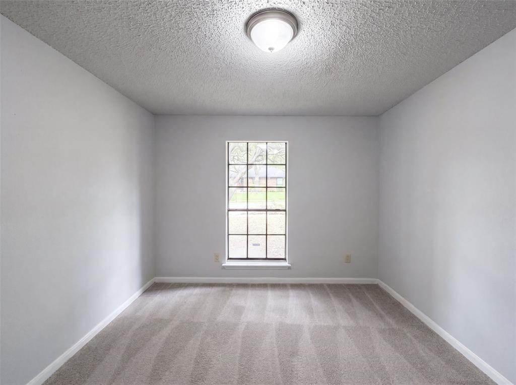 1604 Danube Lane Property Photo 9