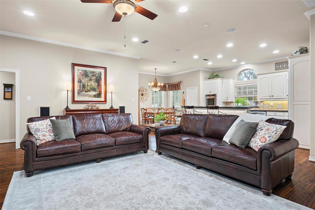 1718 Wanda Way Property Photo 8
