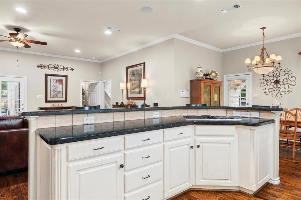 1718 Wanda Way Property Photo 12