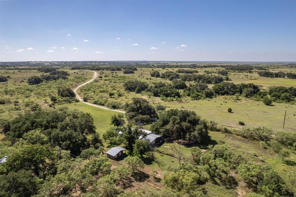 1570 Fm 2805 Property Photo 1