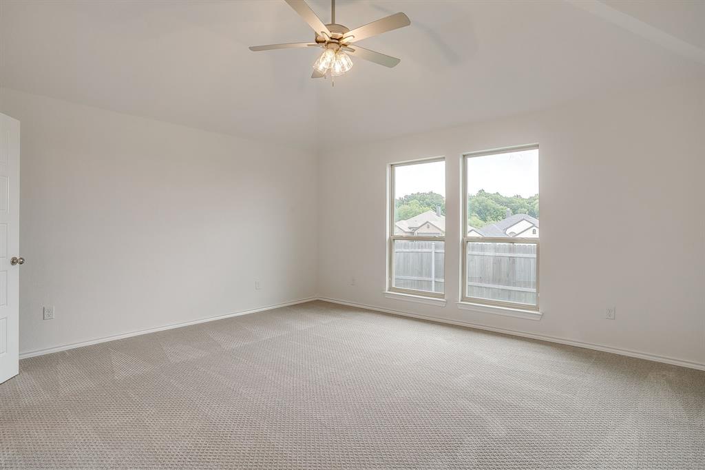 6913 Trail Rock Drive Property Photo 19