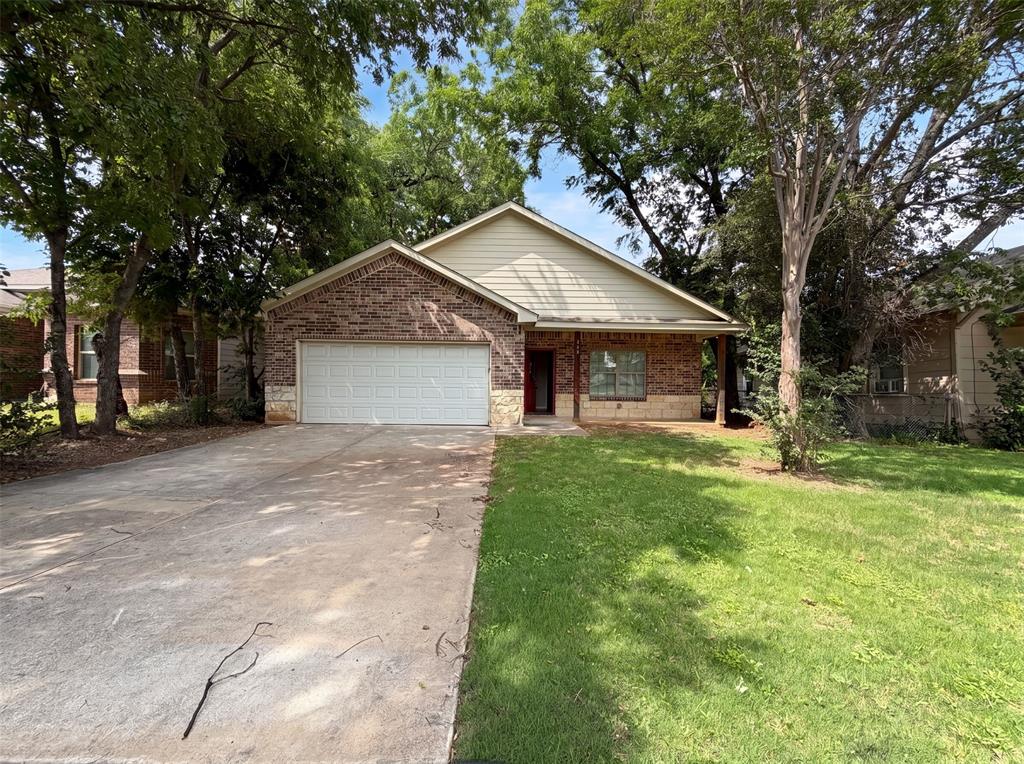 619 E Arlington Avenue Property Photo 1