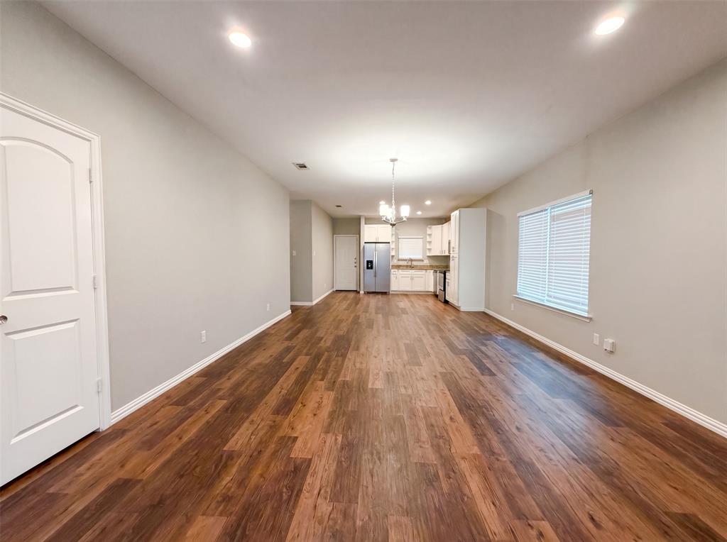 619 E Arlington Avenue Property Photo 3