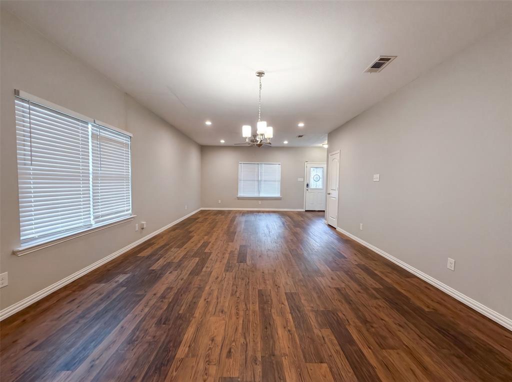 619 E Arlington Avenue Property Photo 7