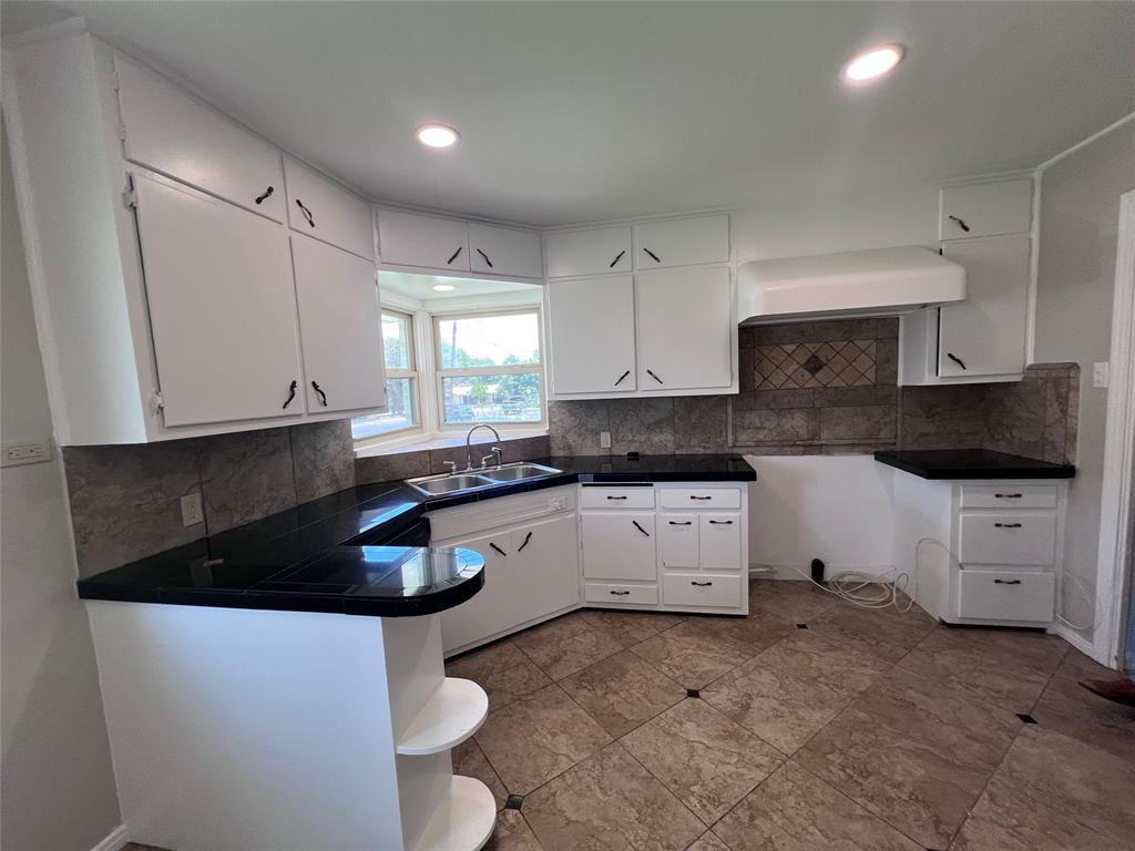 3200 Proctor Avenue Property Photo 10