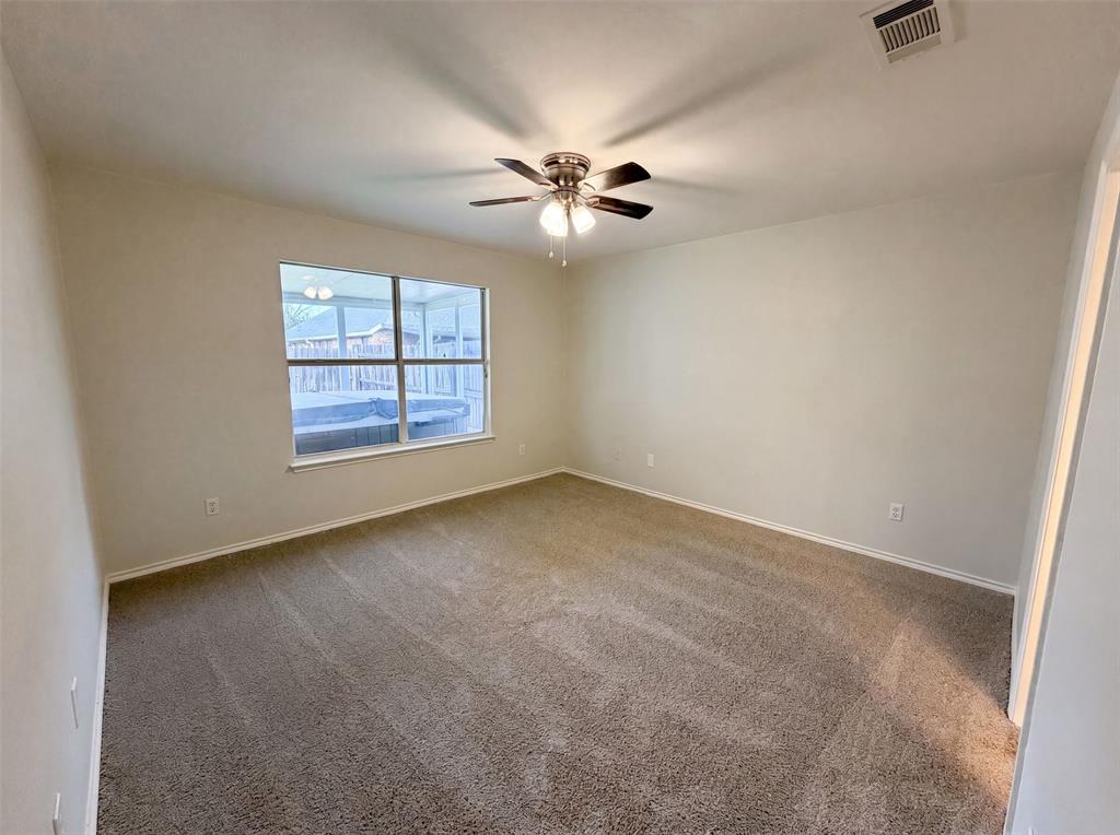 2026 Cardinal Lane Property Photo 4