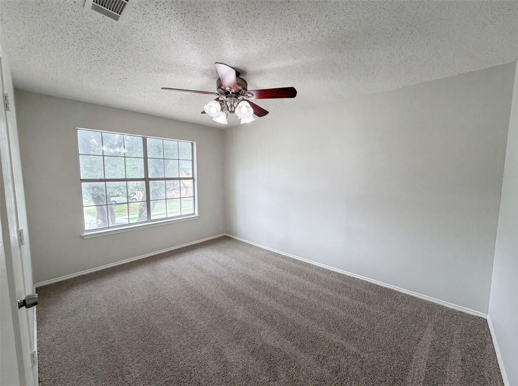 2026 Cardinal Lane Property Photo 22