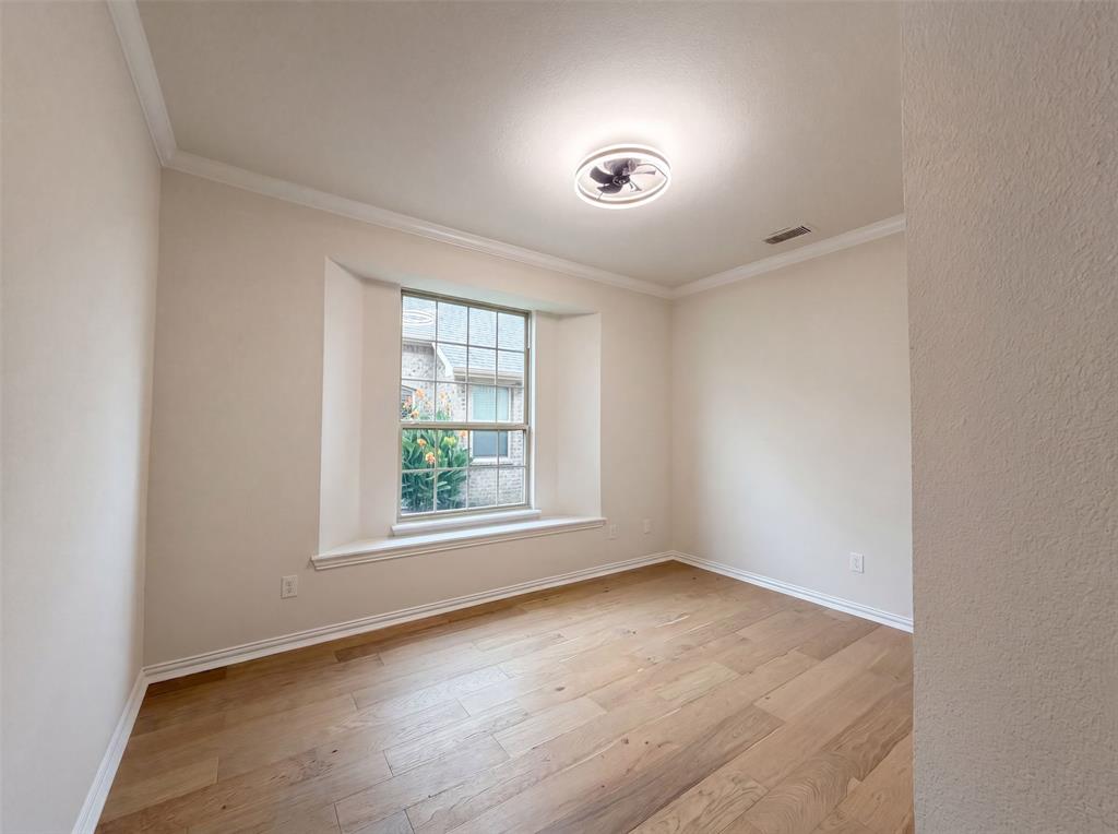 1421 Caruth Lane Property Photo 8