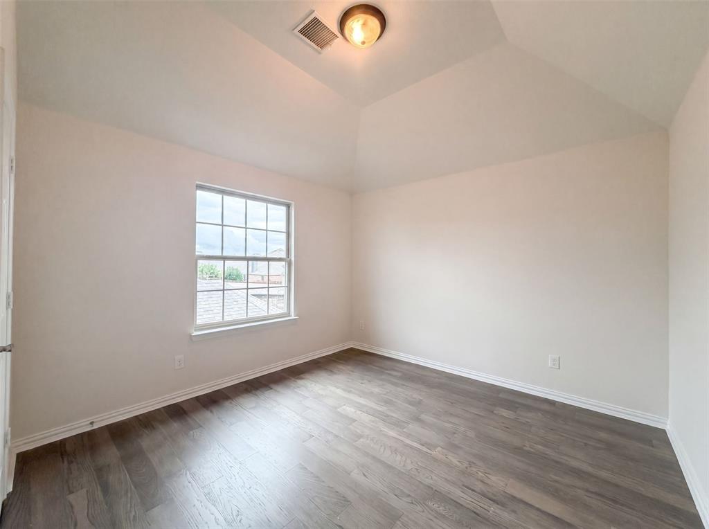 1421 Caruth Lane Property Photo 9