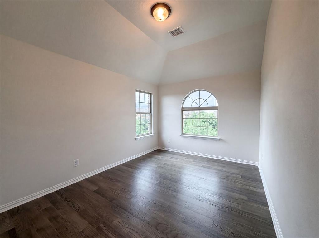 1421 Caruth Lane Property Photo 10