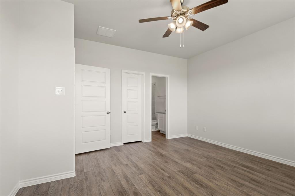 7008 Trestle Street Property Photo 9
