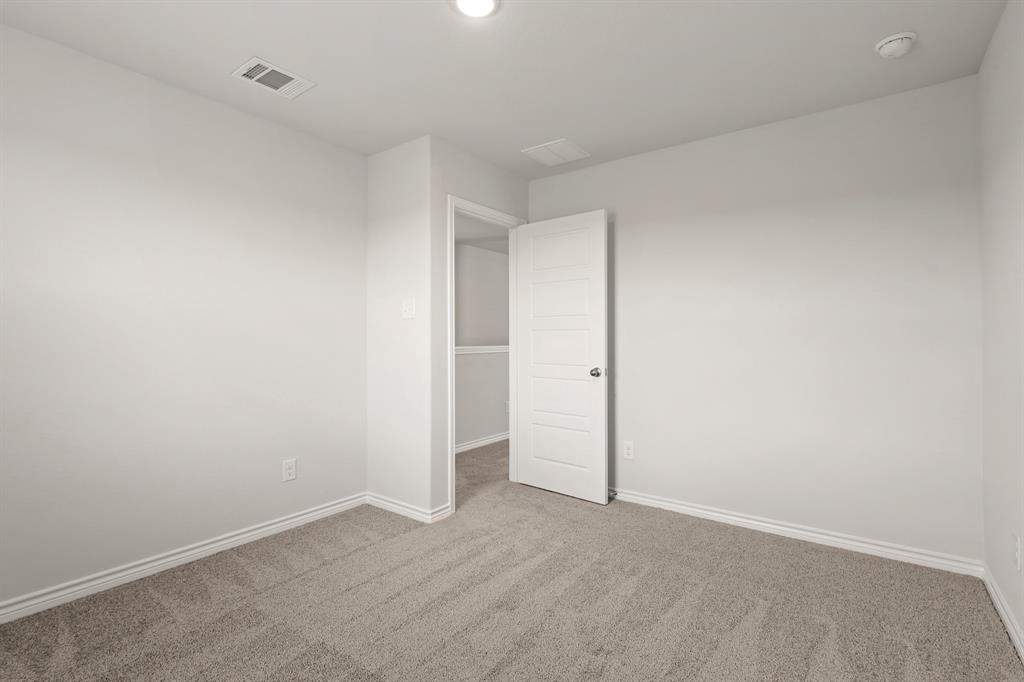 7008 Trestle Street Property Photo 16