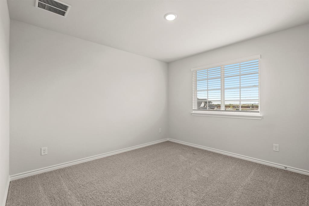 7008 Trestle Street Property Photo 20