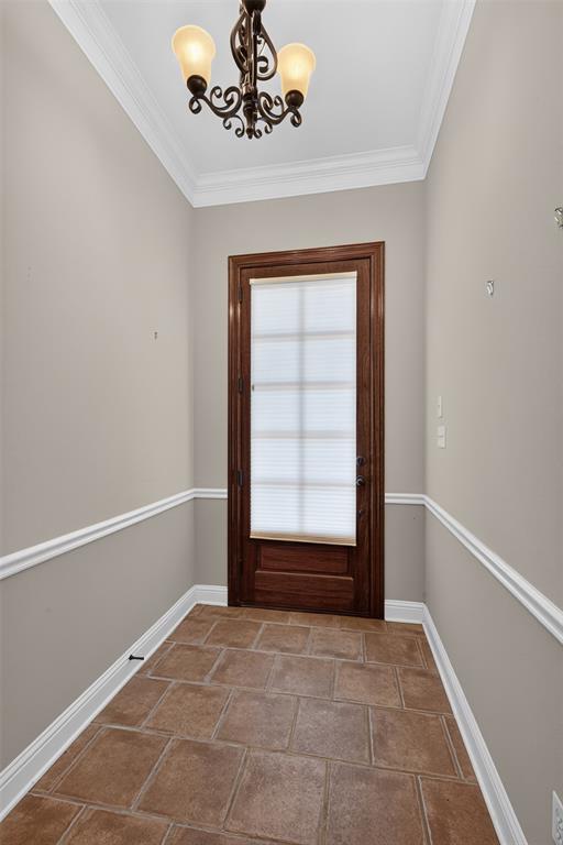 323 Oakland Place Property Photo 13