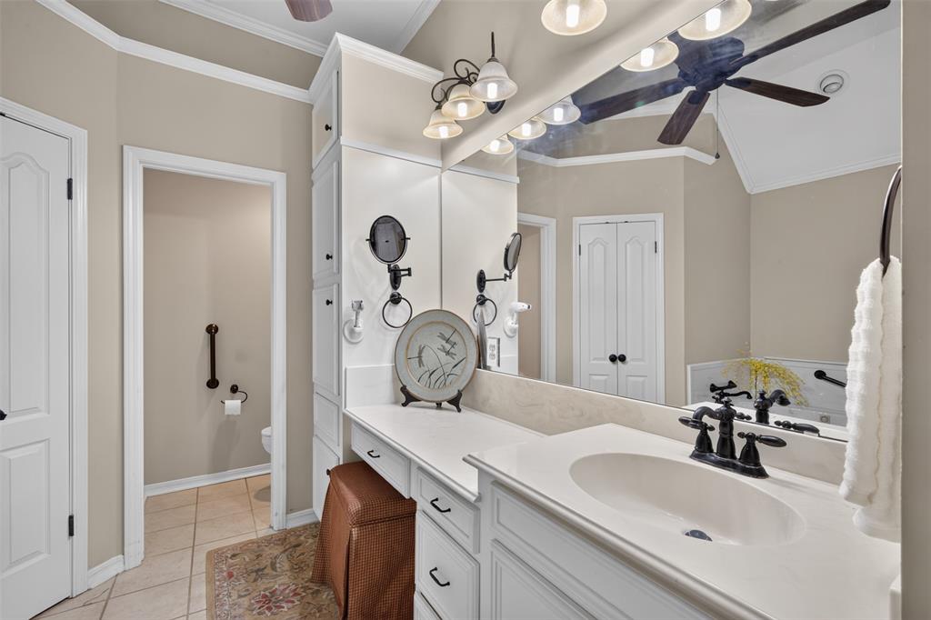323 Oakland Place Property Photo 27