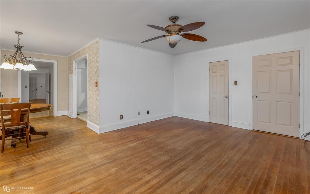 528 Dudley Drive Property Photo 15