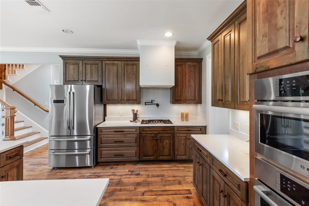 1085 Timber Ridge Trail Property Photo 15