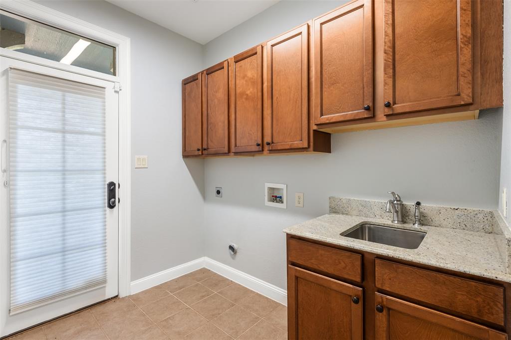 1085 Timber Ridge Trail Property Photo 32