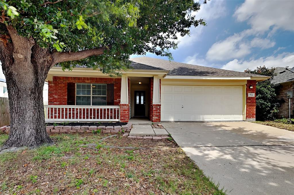 711 Blue Heron Property Photo 1