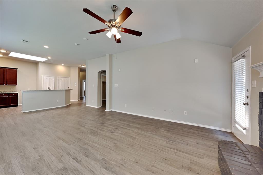 711 Blue Heron Property Photo 3