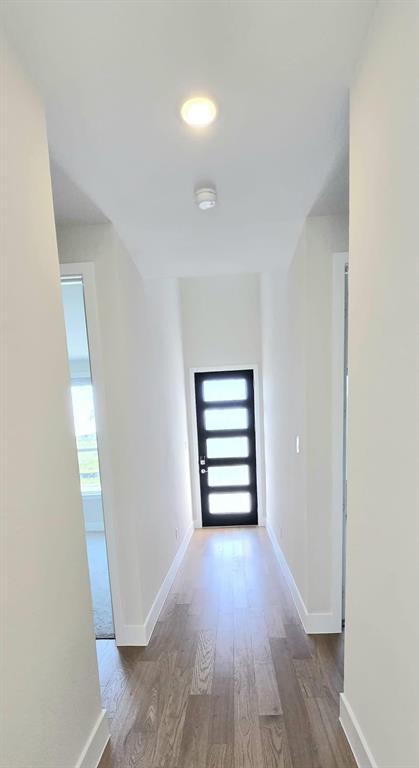 3010 Eleanor Drive Property Photo 2