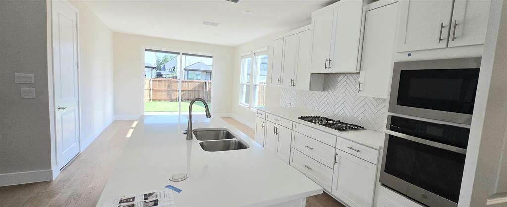 3010 Eleanor Drive Property Photo 10