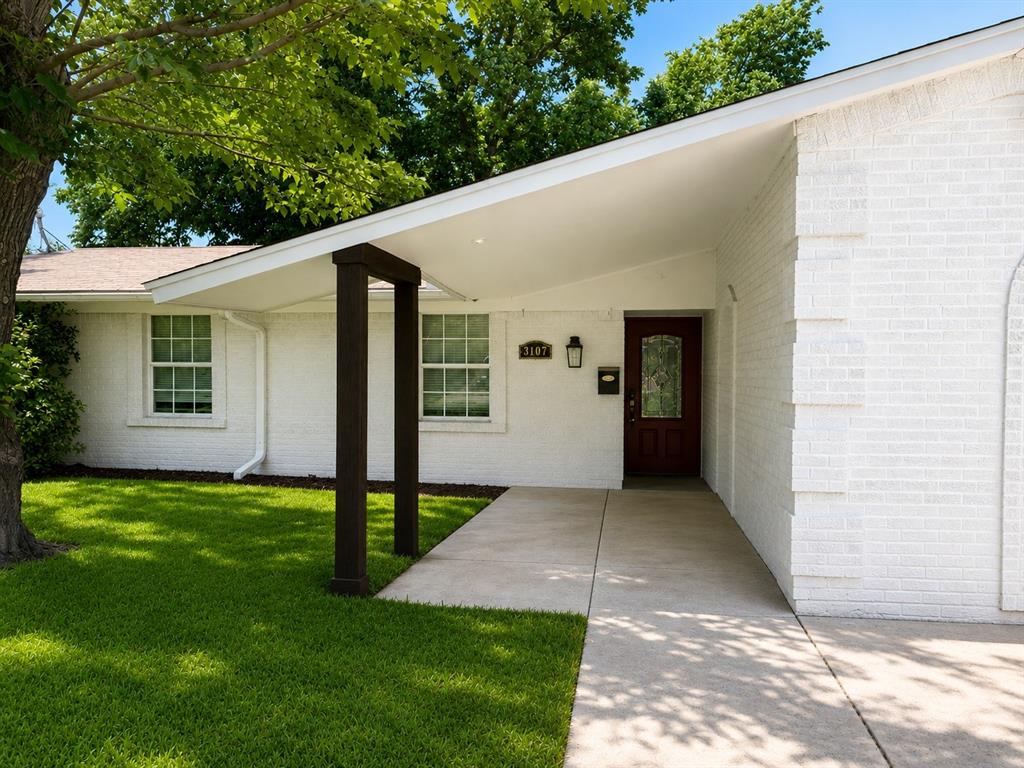 3107 Hula Drive Property Photo 1