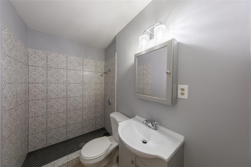 428 Apollo Property Photo 21