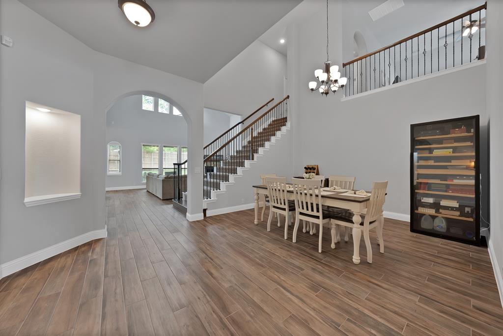 810 Sundown Court Property Photo 10
