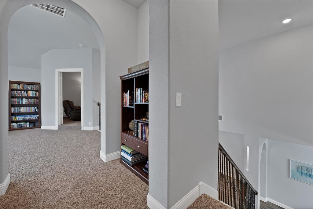 810 Sundown Court Property Photo 28