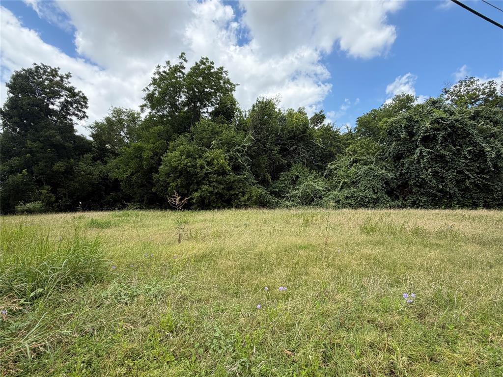 5101 Beverly Drive Property Photo 1