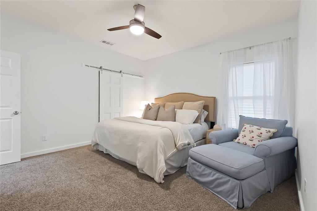1326 Hemphill Street Property Photo 31